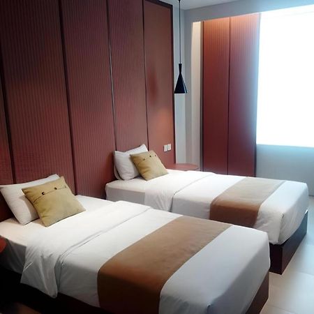 Hotel Cemerlang Bandung Exterior photo