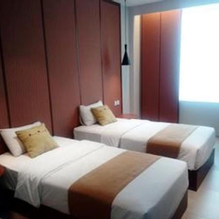 Hotel Cemerlang Bandung Exterior photo