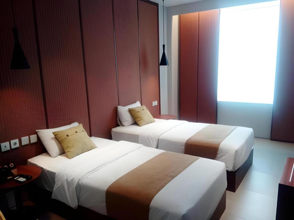 Hotel Cemerlang Bandung Exterior photo