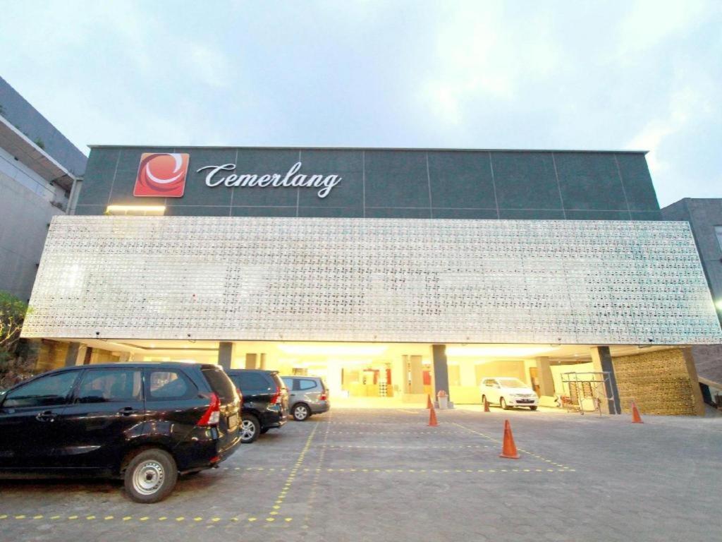 Hotel Cemerlang Bandung Exterior photo
